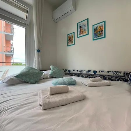 A 400m E Ac, Brezza Di Mare Apartment Albenga